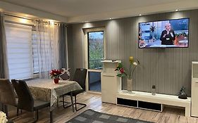 Ferienwohnung Grafschaft Mit Balkon